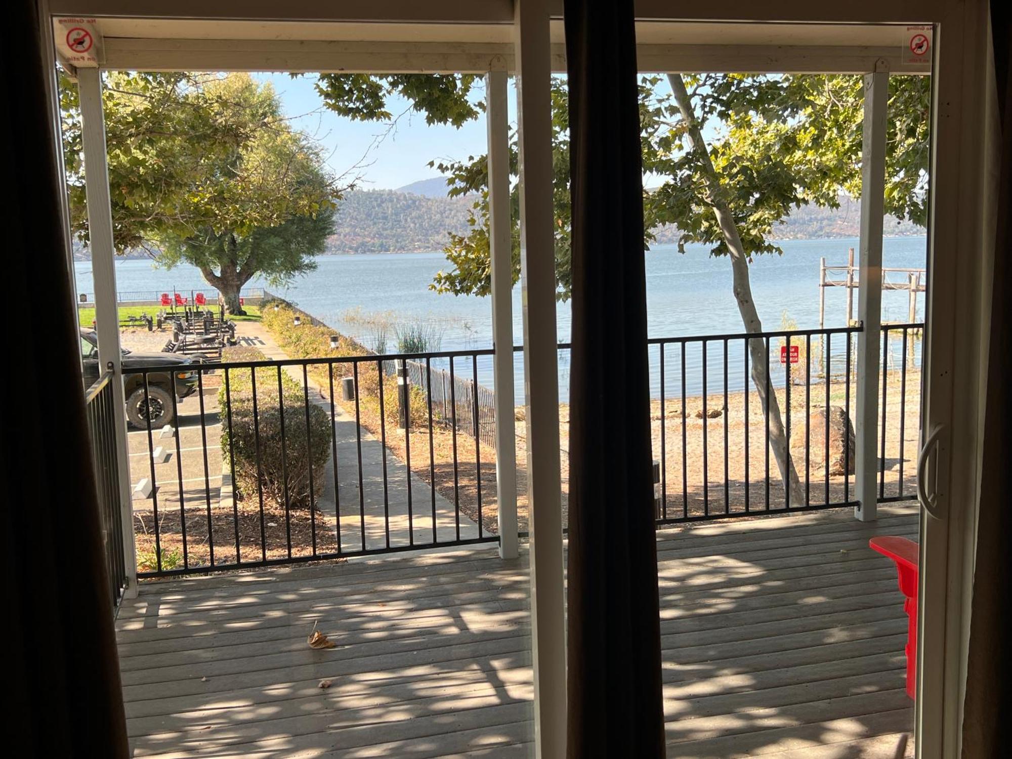 Clear Lake Cottages & Marina Clearlake Kamer foto