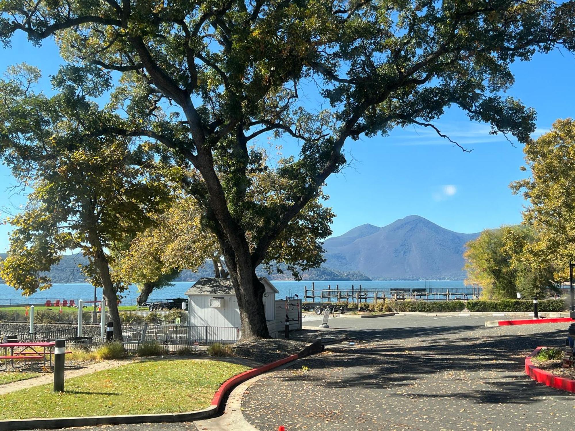 Clear Lake Cottages & Marina Clearlake Buitenkant foto
