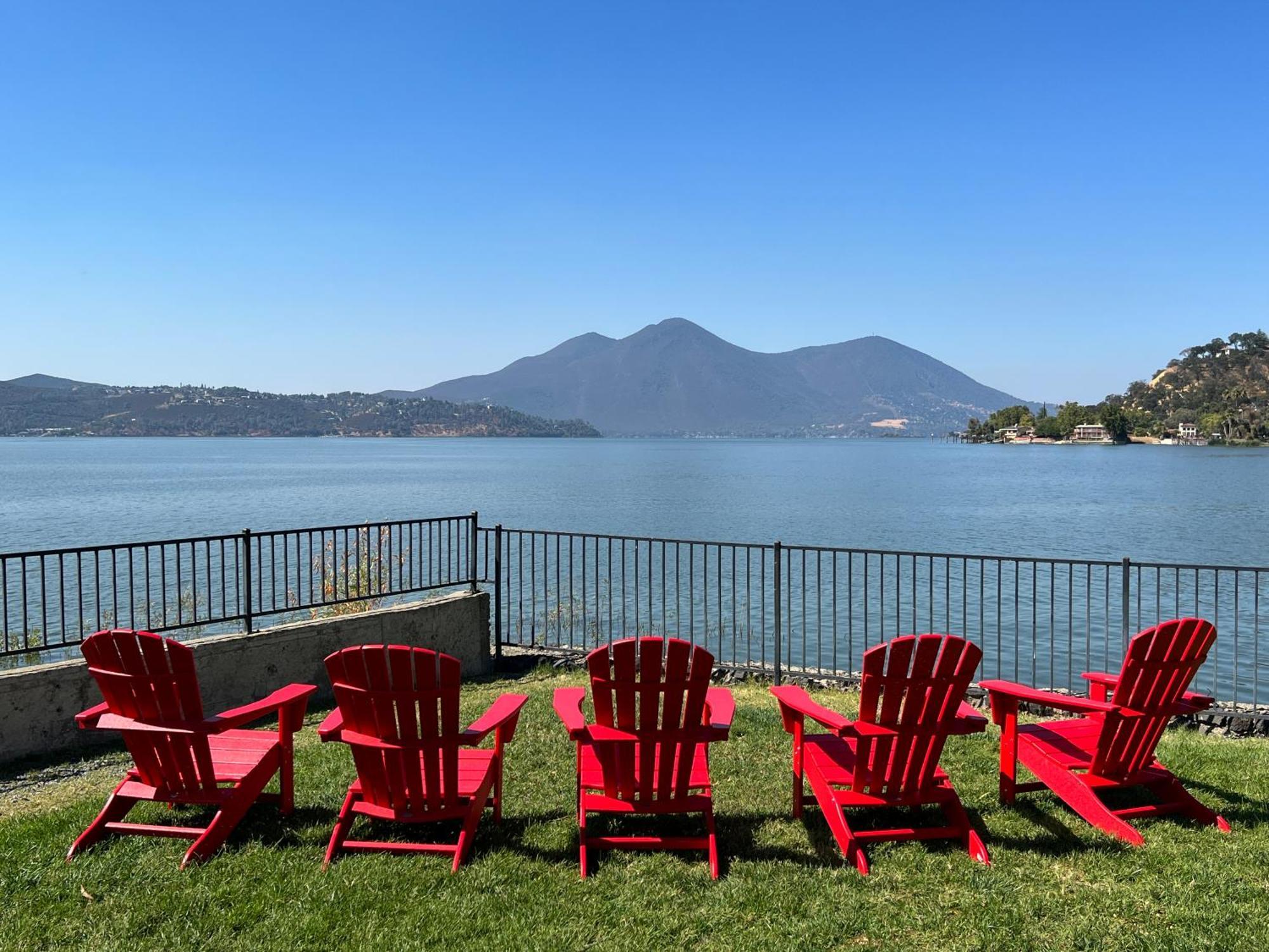 Clear Lake Cottages & Marina Clearlake Buitenkant foto